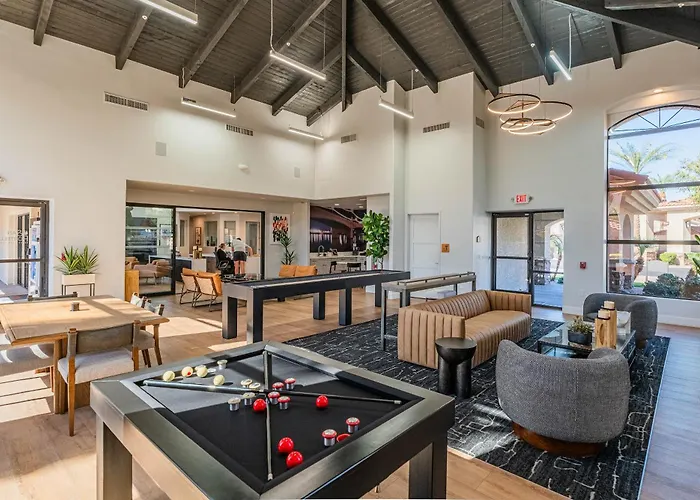 Close Asu Diablo Stadium Gym Dogpark Parking Pool Apartament Tempe